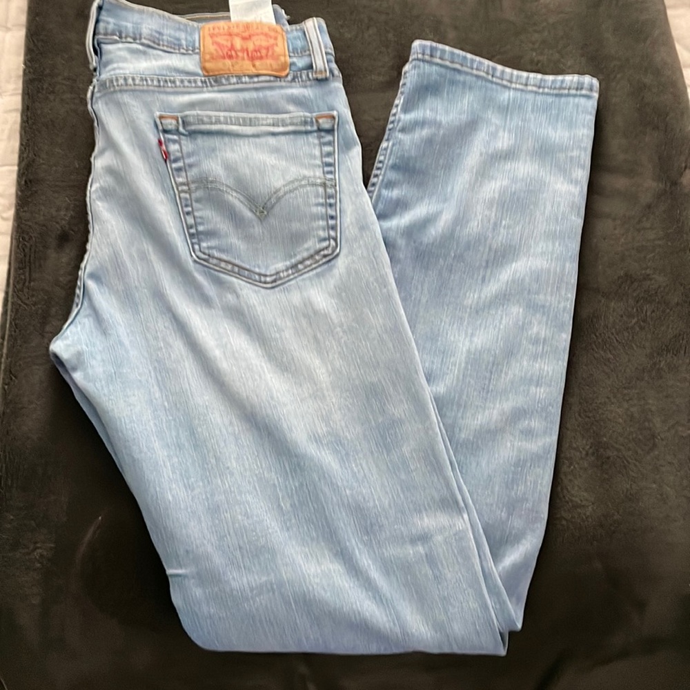 Levi’s 511 light wash jeans